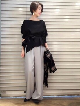 「アパートバイローリーズ」｜「アイテム（サロペット/オーバーオール）」を使った、kiiさん（レディース・165cm）の秋コーディネート