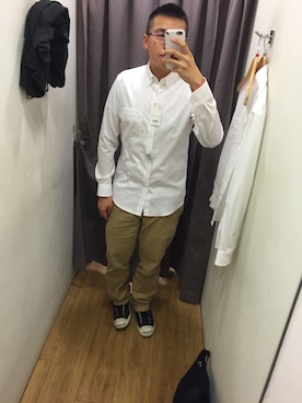 Yi 歪哎さんのコーディネート