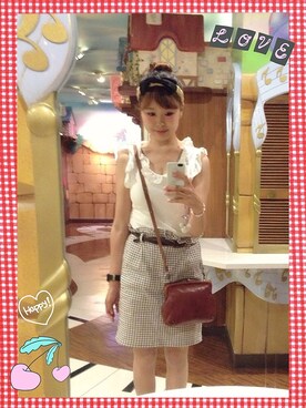 「dazzlin（ダズリン）のアイテム（Tシャツ/カットソー、ホワイト系）」を使った、ぽんかなさん（レディース・164cm）の夏コーディネート