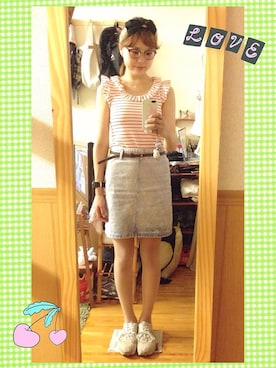 「dazzlin（ダズリン）のアイテム（Tシャツ/カットソー、レッド系）」を使った、ぽんかなさん（レディース・164cm）の夏コーディネート