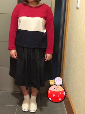 「E hyphen world gallery（イーハイフンワールドギャラリー）のアイテム（スカート、ブラック系）」を使った、かりんさん（レディース・157cm）の秋コーディネート