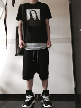 「DRKSHDW by RICK OWENS（ダークシャドウ バイ リックオウエンス）のアイテム（トートバッグ）」を使った、Яөія﻿aさん（メンズ・178cm）の冬コーディネート