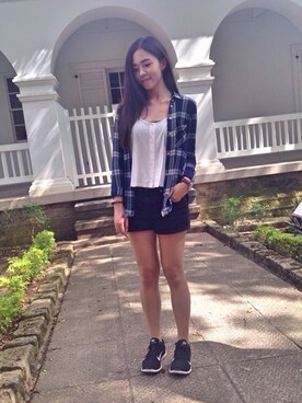 黃于芩さんのコーディネート