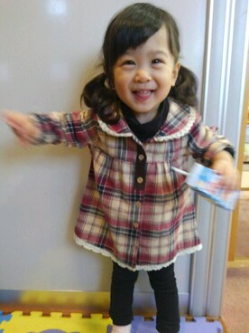 「アイテム（チュニック、レッド系）」を使った、mi-tanさん（キッズ・80cm）の冬コーディネート