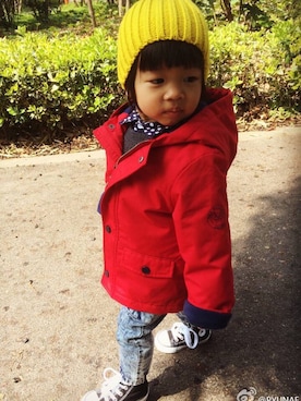 「PETIT BATEAU（プチバトー）のアイテム（ナイロンジャケット）」を使った、RYUNAEさん（キッズ・80cm）の春コーディネート