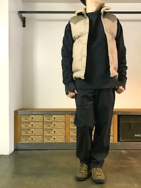 「アイテム（ダウンベスト）」を使った、JIMAさん（メンズ・170cm）の秋コーディネート