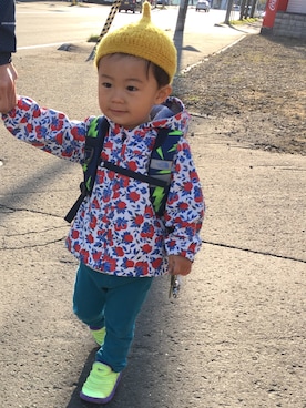 「PETIT BATEAU（プチバトー）のアイテム（ナイロンジャケット）」を使った、toi toi さん（キッズ・70cm）の秋コーディネート