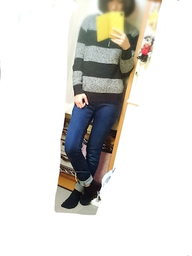 「GU（ジーユー）のアイテム（ニット/セーター、ブラック系）」を使った、akaneさん（レディース・159cm）の冬コーディネート