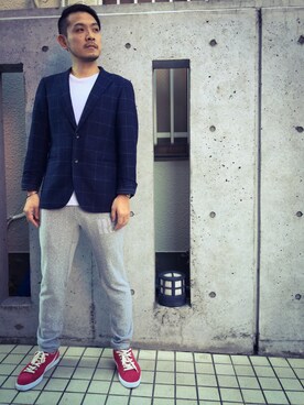 「アイテム（バングル/リストバンド）」を使った、島村さん（メンズ・173cm・30代）の秋コーディネート