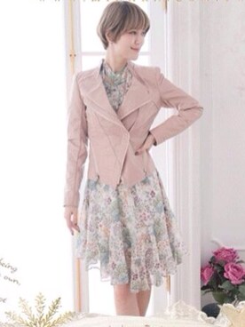 「アイテム（ムートンコート）」を使った、MIHARA.com.twさん（レディース・162cm）の春コーディネート