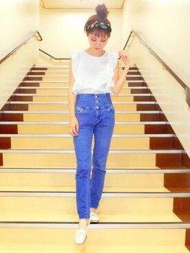 稲津有香さんのコーディネート