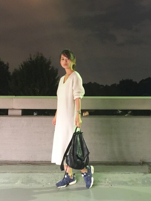 武智志穂 is wearing ESTNATION "REBECCA MINKOFF リュック"