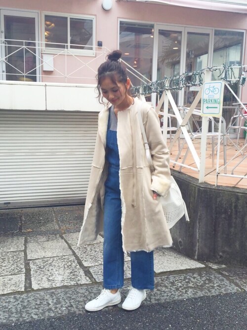 武智志穂 Thpry Colorのムートンコートを使ったコーディネート Wear