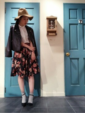 「dazzlin（ダズリン）のアイテム（ライダースジャケット）」を使った、dazzlin SHOP STAFFさん（レディース・160cm）の秋コーディネート