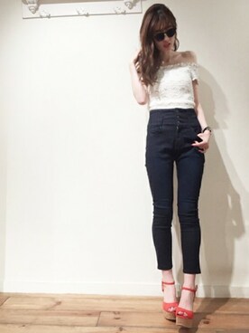 「dazzlin（ダズリン）のバックＷレースアップスキニーパンツ（デニムパンツ）」を使った、dazzlin SHOP STAFFさん（レディース・160cm）の春コーディネート