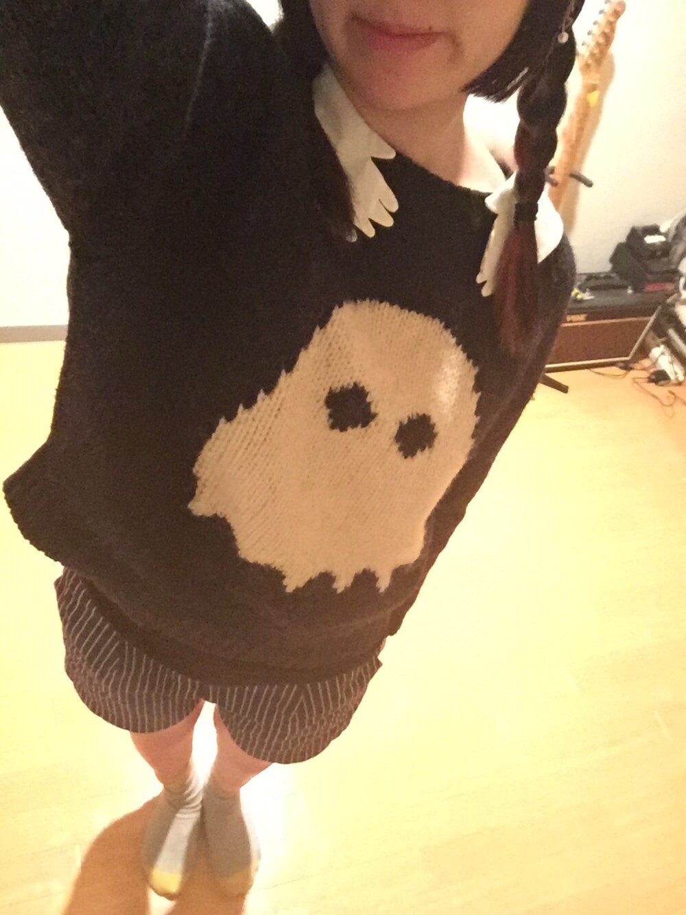 「I am I のSHETLAND3G  おばけプルオーバー（ニット/セーター、ブラック系）」を使った、まんまるこちゃん。さん（レディース・162cm）の秋コーディネートの1枚目の写真