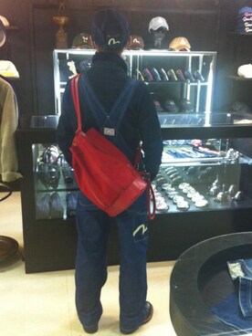 「EVISU（エヴィス）のアイテム（バッグ）」を使った、toshinobu yamamotoさん（メンズ・168cm）の秋コーディネート