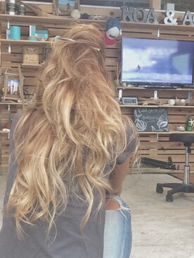 「ヘアサロン」｜Koa/acacia  KAORIさん（レディース・157cm）の秋コーディネート
