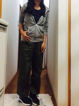 「SLOBE IENA（スローブイエナ）のNIKE エアマックスインビガー（スニーカー）」を使った、Mii☺︎❤︎さん（レディース・158cm）の秋コーディネート