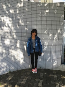 「CONVERSE（コンバース）のアイテム（デニムジャケット）」を使った、YukiMさん（レディース・163cm）の秋コーディネート