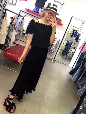 吉娃斯さんのコーディネート