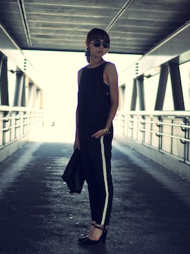 AND TVさんのコーディネート