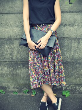 AND TVさんのコーディネート