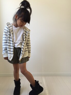 「VIS（ビス）のアイテム（その他アウター）」を使った、mashoraさん（キッズ・110cm）の秋コーディネート