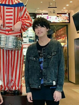 「SHAREEF（シャリーフ）のアイテム（デニムジャケット）」を使った、yusukeさん（メンズ・177cm）の秋コーディネート