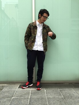 「バレンタインデートスタイル」｜「アイテム（アナログ腕時計）」を使った、TOMOYAさん（メンズ・174cm）の冬コーディネート