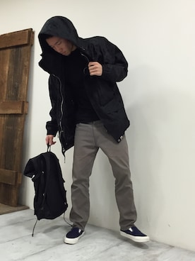 「A BATHING APE（アベイシングエイプ）のアイテム（マウンテンパーカー）」を使った、TOMOYAさん（メンズ・175cm）の夏コーディネート