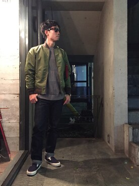 「UP START（アップスタート）のアイテム（ミリタリージャケット）」を使った、TOMOYAさん（メンズ・175cm）の秋コーディネート