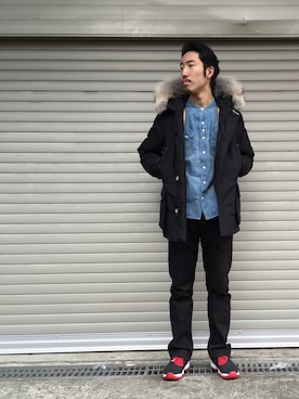 「UP START（アップスタート）のアイテム（パンツ）」を使った、TOMOYAさん（メンズ・175cm）の冬コーディネート
