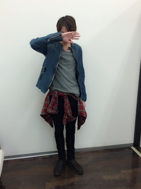 「アレキサンダーワン」｜「アイテム（ライダースジャケット）」を使った、カインドオルフレスポ東大阪店さん（メンズ・182cm）の春コーディネート