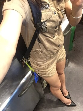 「アイテム（つなぎ/オールインワン、ベージュ系）」を使った、cemさん（レディース・157cm）の夏コーディネート