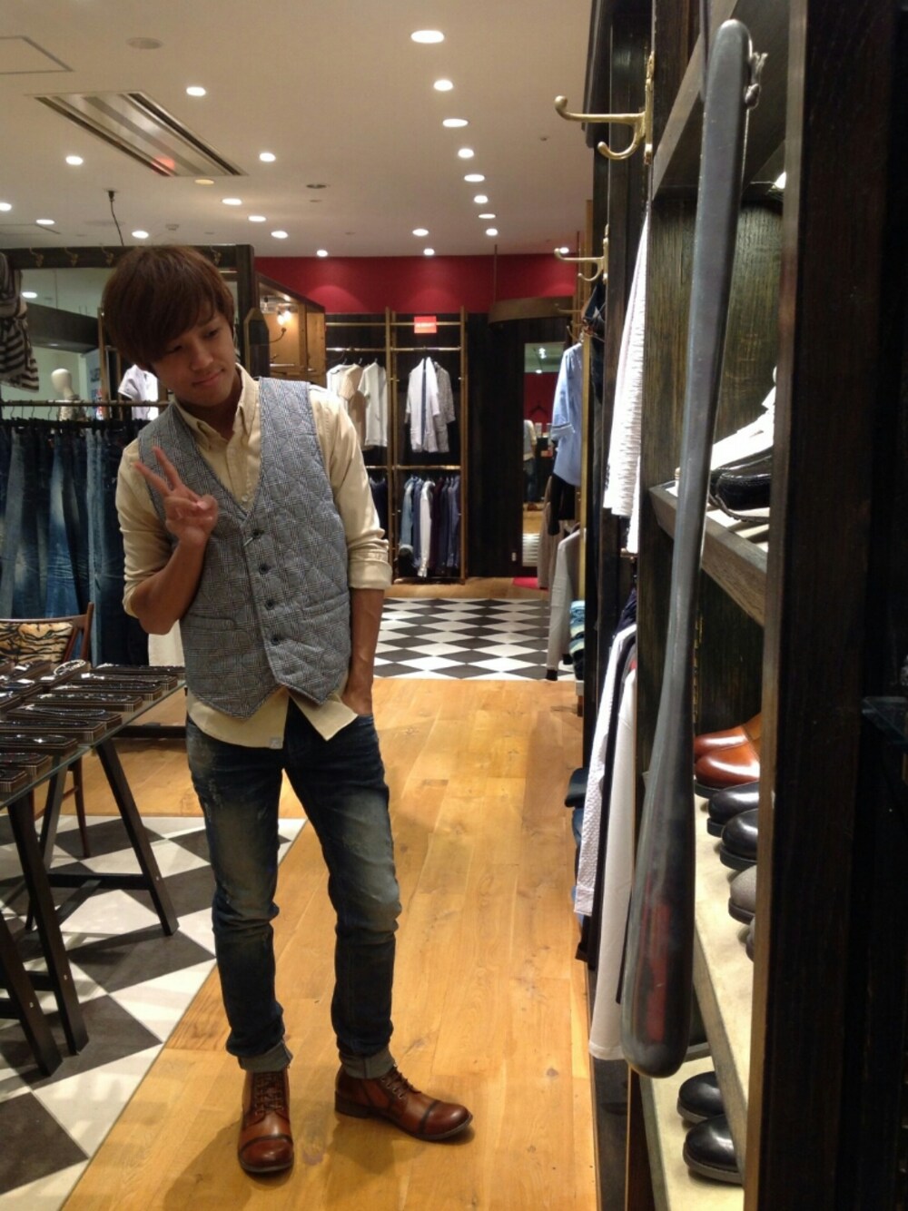 その他のその他アウター、その他のシャツ/ブラウス、その他のデニムパンツを着用したメンズの秋コーディネートの1枚目の写真