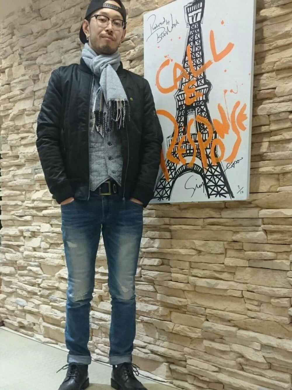 その他のブルゾン、その他のその他アウター、その他のデニムパンツを着用したメンズの秋コーディネートの1枚目の写真