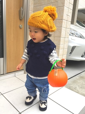 「FITH（フィス）のアイテム（ベスト）」を使った、yu+kenさん（キッズ・70cm）の秋コーディネート