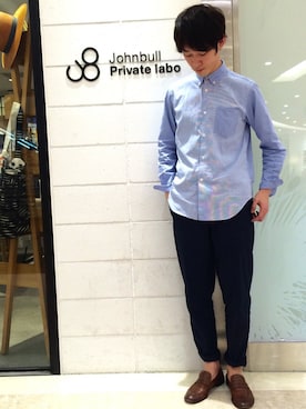 「Johnbull Private labo（ジョンブルプライベートラボ）のアイテム（スラックス）」を使った、J2さん（メンズ・180cm）の春コーディネート