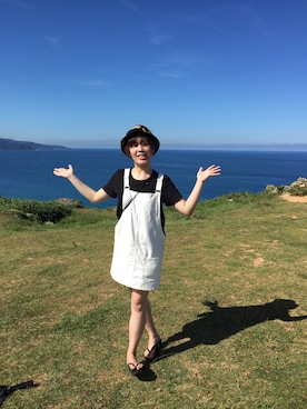 「LOVFEE（ラッフィ）のアイテム（スカート）」を使った、蘇心榆さん（レディース・158cm）の秋コーディネート