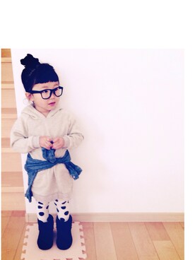 「GLOBAL WORK（グローバルワーク）の【キッズ】ボアフードスウェットチュニック/567937（パーカー、ホワイト系）」を使った、yunohanaさん（キッズ・100cm）の冬コーディネート