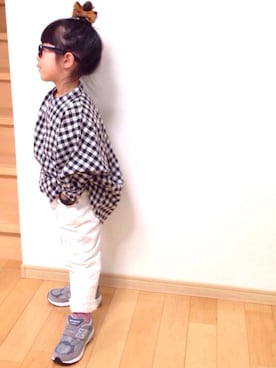 「koreaのアイテム（シャツ/ブラウス、ブラック系）」を使った、yunohanaさん（キッズ・100cm）の冬コーディネート