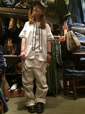 「ベースボールシャツ」｜「アイテム（サロペット/オーバーオール）」を使った、SUNSET立川さん（レディース・158cm）の春コーディネート
