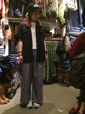 SUNSET立川さんのコーディネート