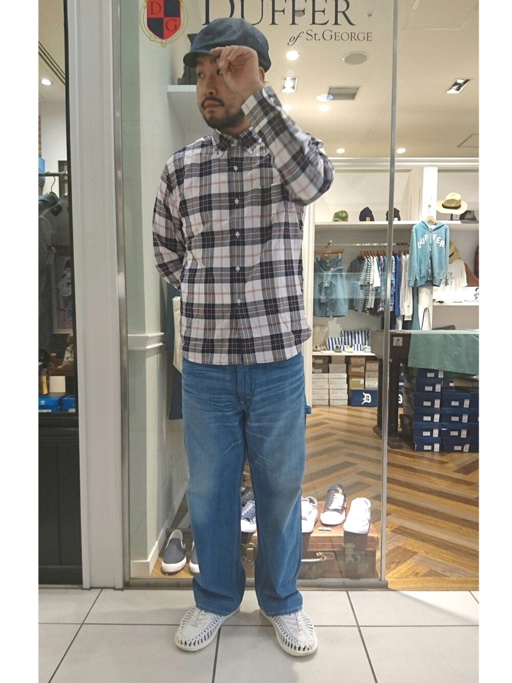 「秋のコーデ、ワーク、ペインターパンツ、DUFFER」｜「The DUFFER of ST.GEORGEのTARTAN CHECK B.D SHIRT：タータンチェックシャツ（シャツ/ブラウス、ブルー系）」を使った、RYT1024さん（メンズ・184cm）の夏コーディネートの1枚目の写真