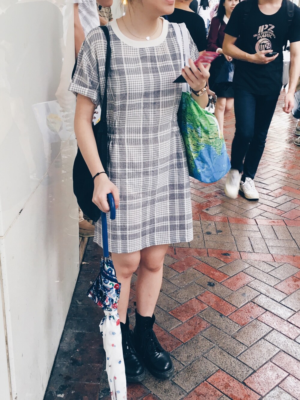 「Hong Kong、vintage、KENZO」｜「Ålandのアイテム（ワンピース、その他）」を使った、BOWさん（レディース・156cm）の春コーディネートの1枚目の写真