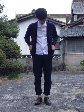 「白シャツ×ニット」｜「アイテム（その他）」を使った、Aリスさん（メンズ・173cm）の秋コーディネート