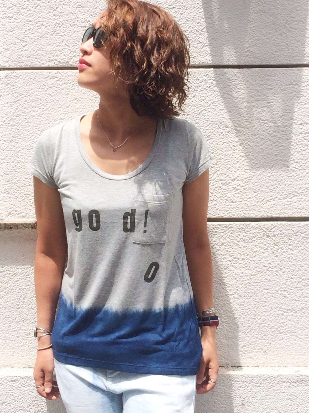 「Tシャツ、サングラス、CANALJEAN、タイダイ、暑い、Lagoon、梅雨明け！、セールで買いました、日差し強すぎ」｜「RAENのアイテム（サングラス、ブラック系）」を使った、CANALJEAN   ZOZOSHOPさん（レディース・166cm）の夏コーディネートの1枚目の写真