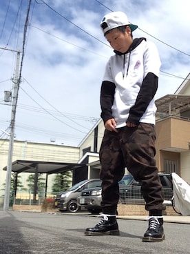 「kicks」｜「アイテム（ブーツ）」を使った、MU-YANさん（メンズ・160cm）の春コーディネート