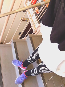 「monomania（モノマニア）のアイテム（スウェット、ブラック系）」を使った、†さやかさん（レディース・158cm）の春コーディネート